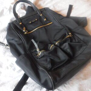 Tutillo New York Black Back Pack